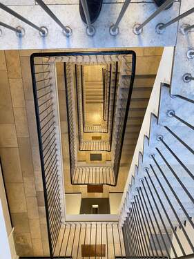 Treppenhaus - Etagenwohnung mit 36,70 m² in München zur Miete