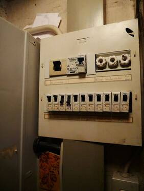 Stromkasten - 4 Zimmer Einfamilienhaus in Heide