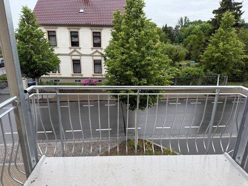 Beispielbild Balkone - 4 Zimmer Etagenwohnung in Strehla