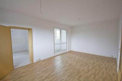 Wohnzimmer - Schöne 3-Zimmerwohnung mit Balkon.