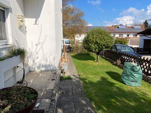 Garten Ostseite - 5 Zimmer Doppelhaushälfte in Prutting