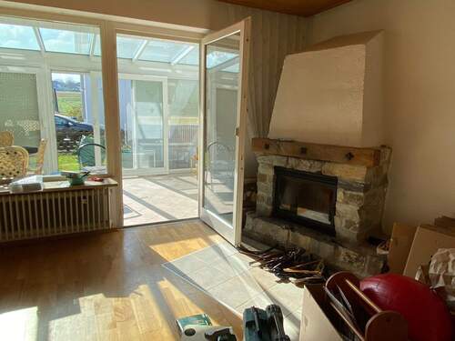 Wohnzimmer mit Kamin - 