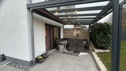 überdachter Freisitz - 