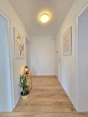Flur - 2 Zimmer Etagenwohnung in Mülheim a.d.R.