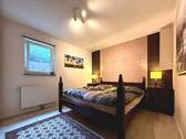 Schlafzimmer Keller - 