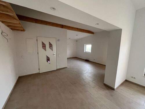 Bild3 - 4 Zimmer Mehrfamilienhaus, Wohnhaus in Heuchelheim