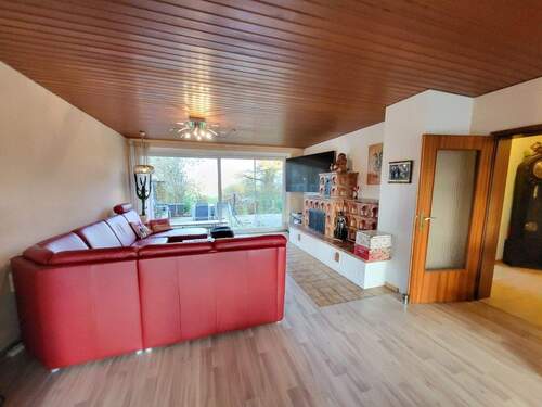 Wohnzimmer mit Kamin - 