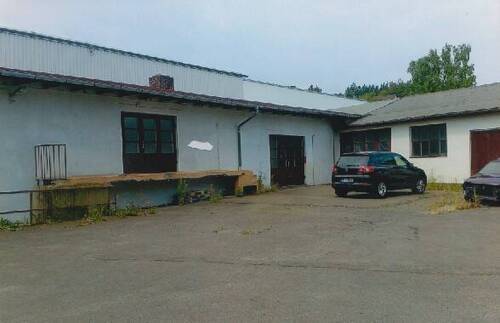 Lagerhalle mit Rampe - Halle zum Kaufen in Hof