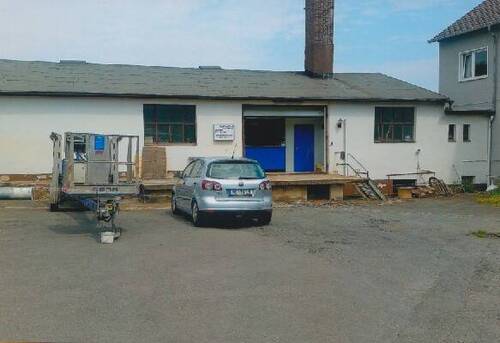 Hoffläche.jpg - Halle in Hof zum Kaufen