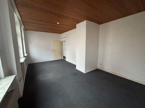 Foto 1 - 2 Zimmer Etagenwohnung zur Miete in Hildesheim