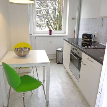 Sitzküche mit Kammer - lichtdurchflutete 1-Zimmer-Wohnung Sitzküche Gemeinschaftsgarten zentrale Wohngend ab 01.05.2026 frei lieferbar