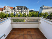 Balkon - Westend - 2 Zi - Nahe Theodor-Heuss-Platz und Messezentrum mit Südblick - Abstellmöglichkeit im Hof