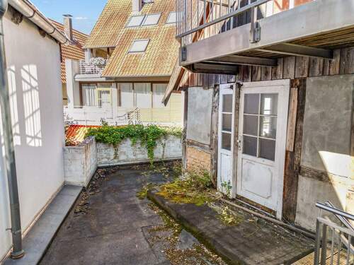Ansicht Wohnungseingang OG - Mehrfamilienhaus, Wohnhaus mit 274,00 m² in Blomberg zum Kaufen