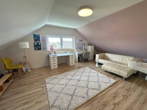 Schlafraum (Spitzboden) - 