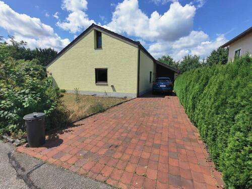 Haus- Garagenzufahrt - 