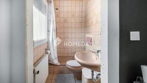 1. OG Badezimmer 1 - 