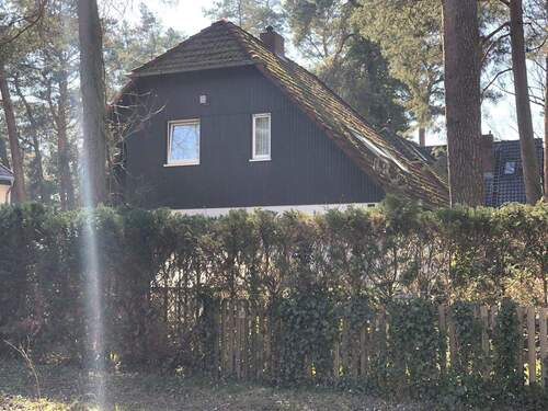 Ansicht Seite - 5 Zimmer Einfamilienhaus zum Kaufen in Berlin