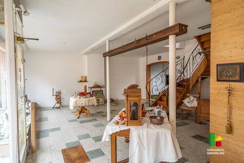 Ladenlokal - 