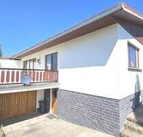 Top-Angebot! Einfamilienhaus mit Keller, großer Garage, Pool und wunderschönem Garten in beliebter Siedlungslage in Dessau-Törten! - Dessau-Roßlau