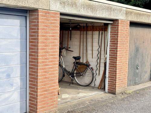 Garage - 
