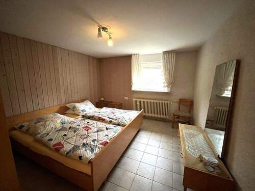 Ruhiges Schlafzimmer UG - 