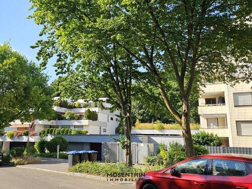 Tiefgaragenzufahrt - 