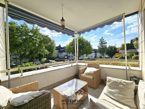 Sonniger Balkon - 4 Zimmer Etagenwohnung zum Kaufen in Fellbach / Oeffingen
