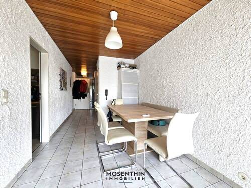 Esszimmer und Flur - 