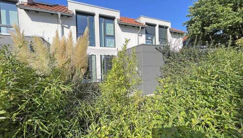 Ansicht Rückseite - 4 Zimmer Reihenmittelhaus zum Kaufen in Langenhagen