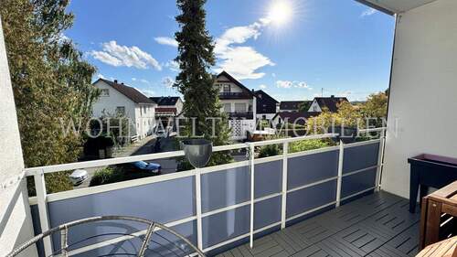 Balkon - Helle 2 Zimmer-Wohnung mit West-Balkon und Einbauküche