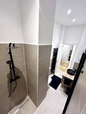 Duschbad - 2 Zimmer Etagenwohnung in Berlin