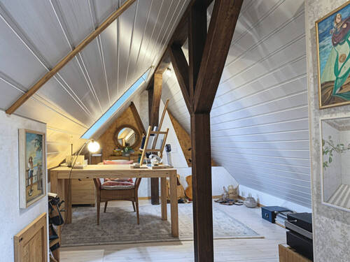 gemütlicher Spitzboden - 