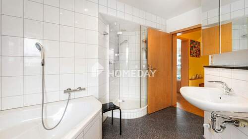 1. OG Badezimmer 3 - 