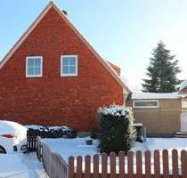 Charmante Doppelhaushälfte mit Garage und Carport - perfekt für Ihre Familie - Tostedt