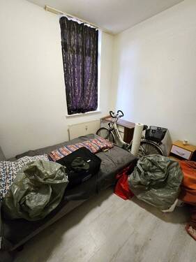 Schlafzimmer - 2 Zimmer Etagenwohnung zum Kaufen in Nürnberg