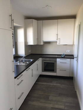 Küche mit Speisekammer - 