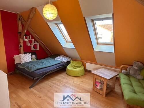 Kinderzimmer 2 OG - 