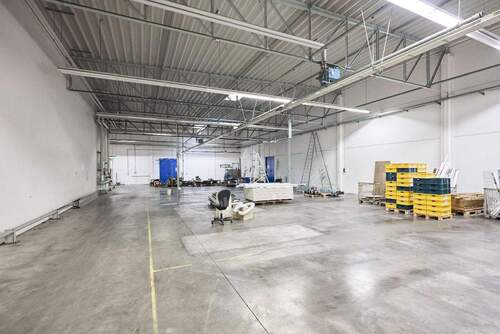 Lagerbereich - Büro mit 1,32 m&sup2; in Nürnberg zur Miete