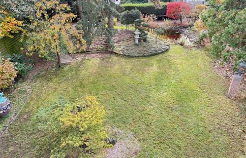 Gartenblick vom OG - 6 Zimmer Einfamilienhaus zum Kaufen in Worms