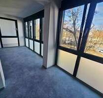 Tolle 2 Zimmer Wohnung mit Wintergarten im Nürnberger Westen