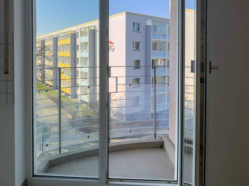 Balkon - 2 Zimmer Etagenwohnung zur Miete in Plauen