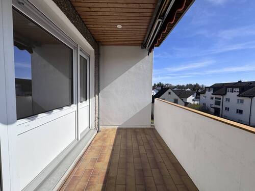 Überdachter Westbalkon - 