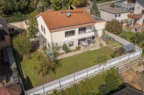 Drohne - Albblick garantiert - Einfamilienhaus mit ELW in top Lage