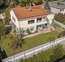 Albblick garantiert - Einfamilienhaus mit ELW in top Lage - Unterensingen