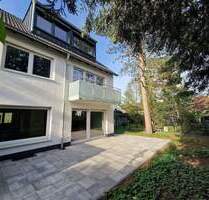 --- Provisionsfrei für Käufer --- Kernsaniert --- Tolles Reiheneckhaus mit eigener Tiefgarage in Nürnberg Laufamholz ---