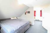 Schlafzimmer 1.OG - 