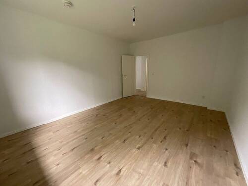 Zimmer 3 - 