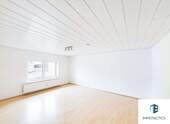 Wohnen Haus 2 OG - (KI generiert) - 