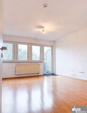 Wohnzimmer - Etagenwohnung mit 115,00 m² in Würzburg zum Kaufen