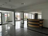 Foyer mit Empfangsbereich - 5 Zimmer Büro in Haßfurt